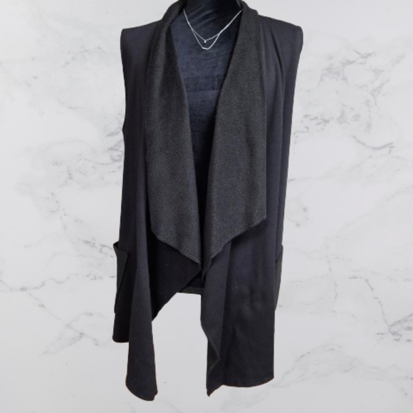 Cable & Gauge Jackets & Blazers - Cable & Gauge women's  large black vest